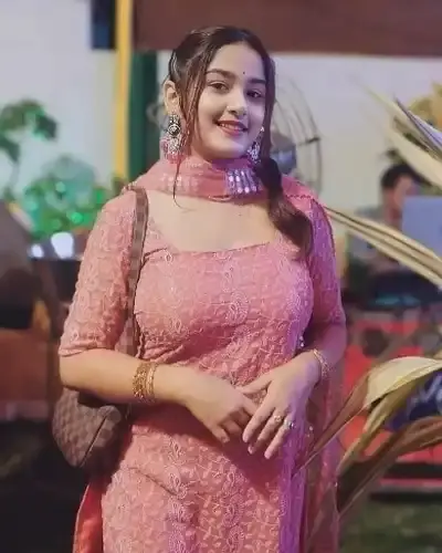 Call Girls Mg Road Cash On Delivery